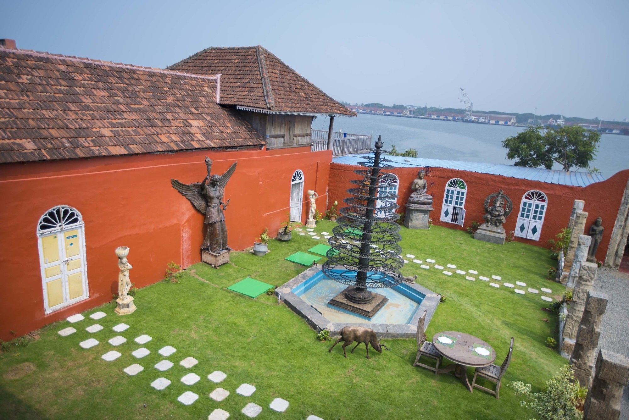 Ginger House Museum Hotel Kochi Exterior photo